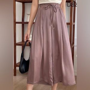 NWOT SHEIN Drawstring waist wide leg pant in size small